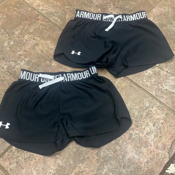 Under Armour Pants - Youth Small Medium Under Armour Shorts